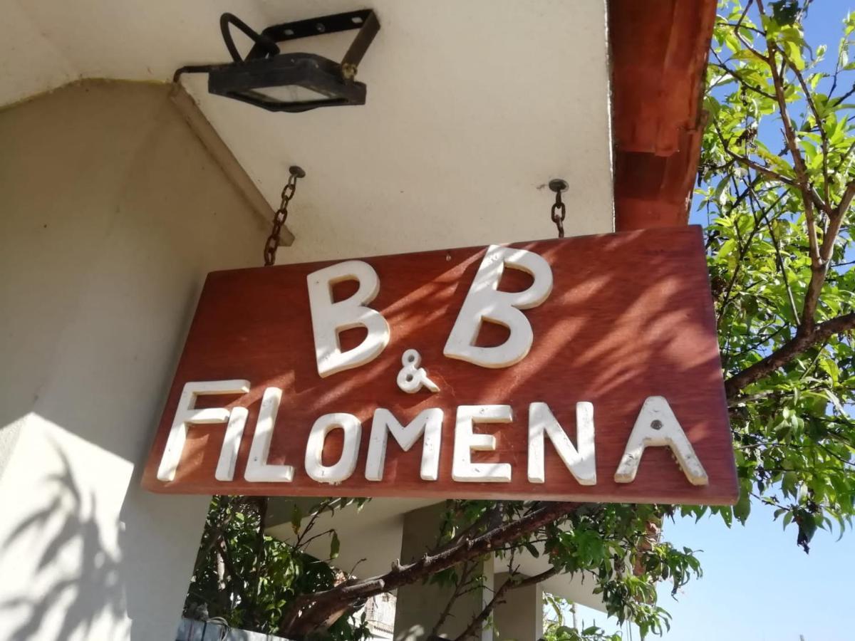 B&B Filomena Santa Giusta Esterno foto