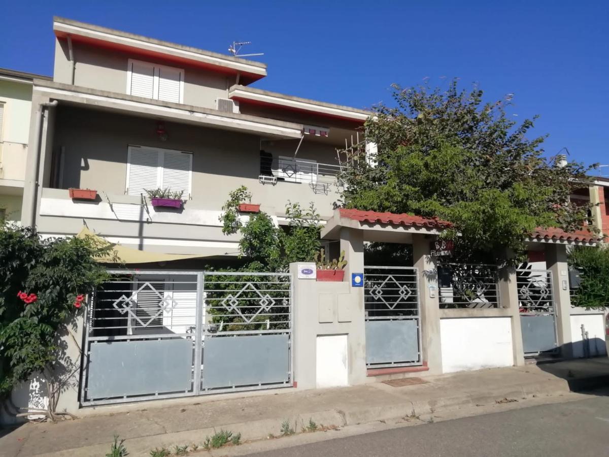 B&B Filomena Santa Giusta Esterno foto