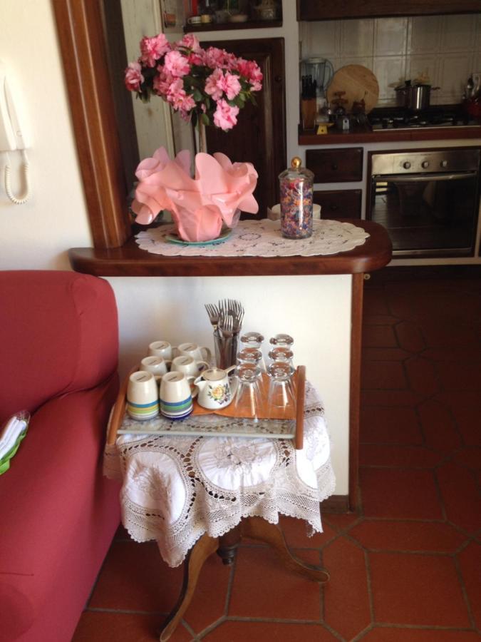 B&B Filomena Santa Giusta Esterno foto