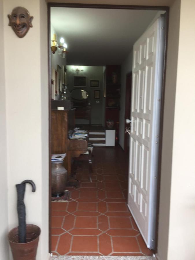 B&B Filomena Santa Giusta Esterno foto