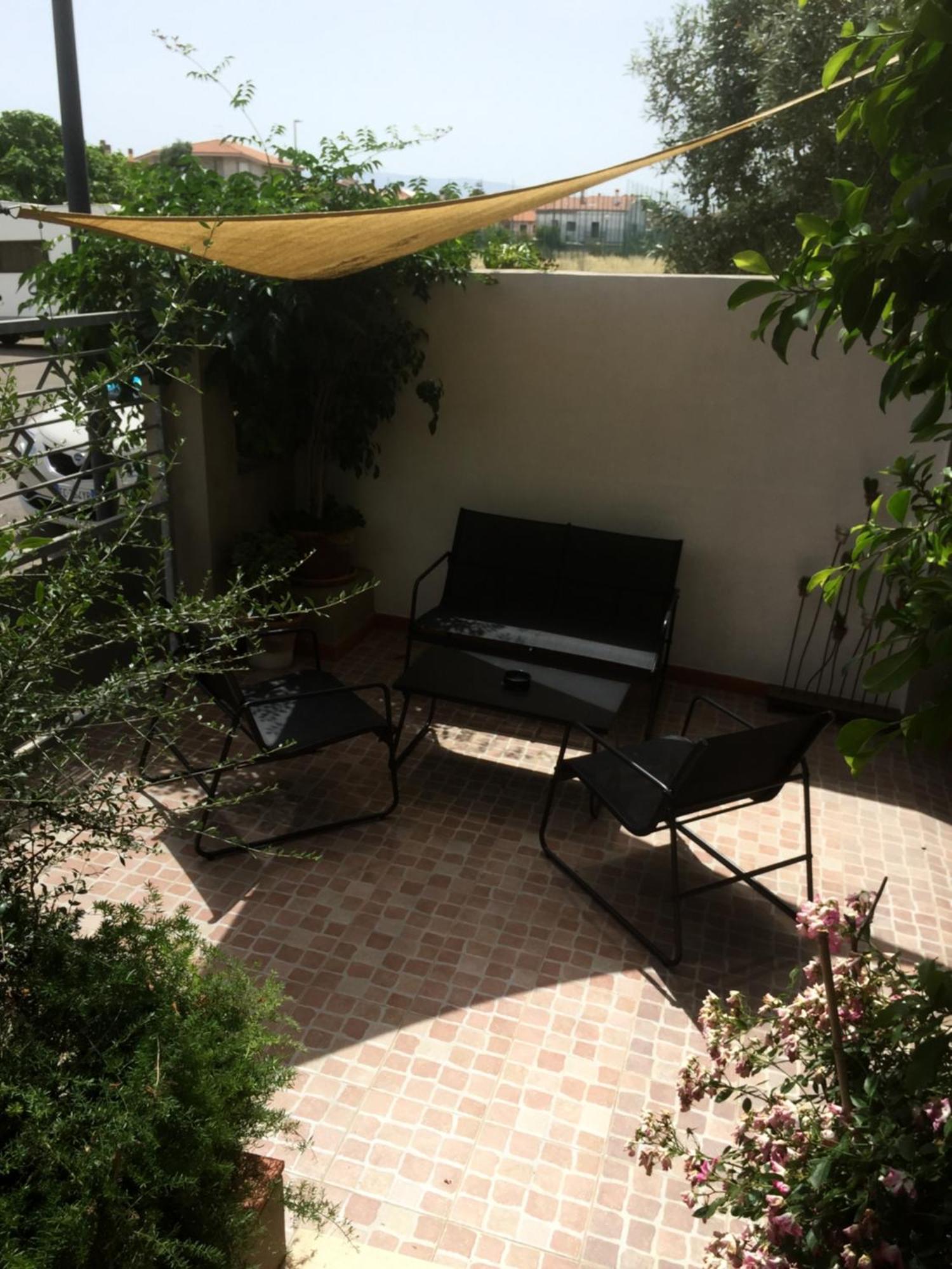 B&B Filomena Santa Giusta Esterno foto