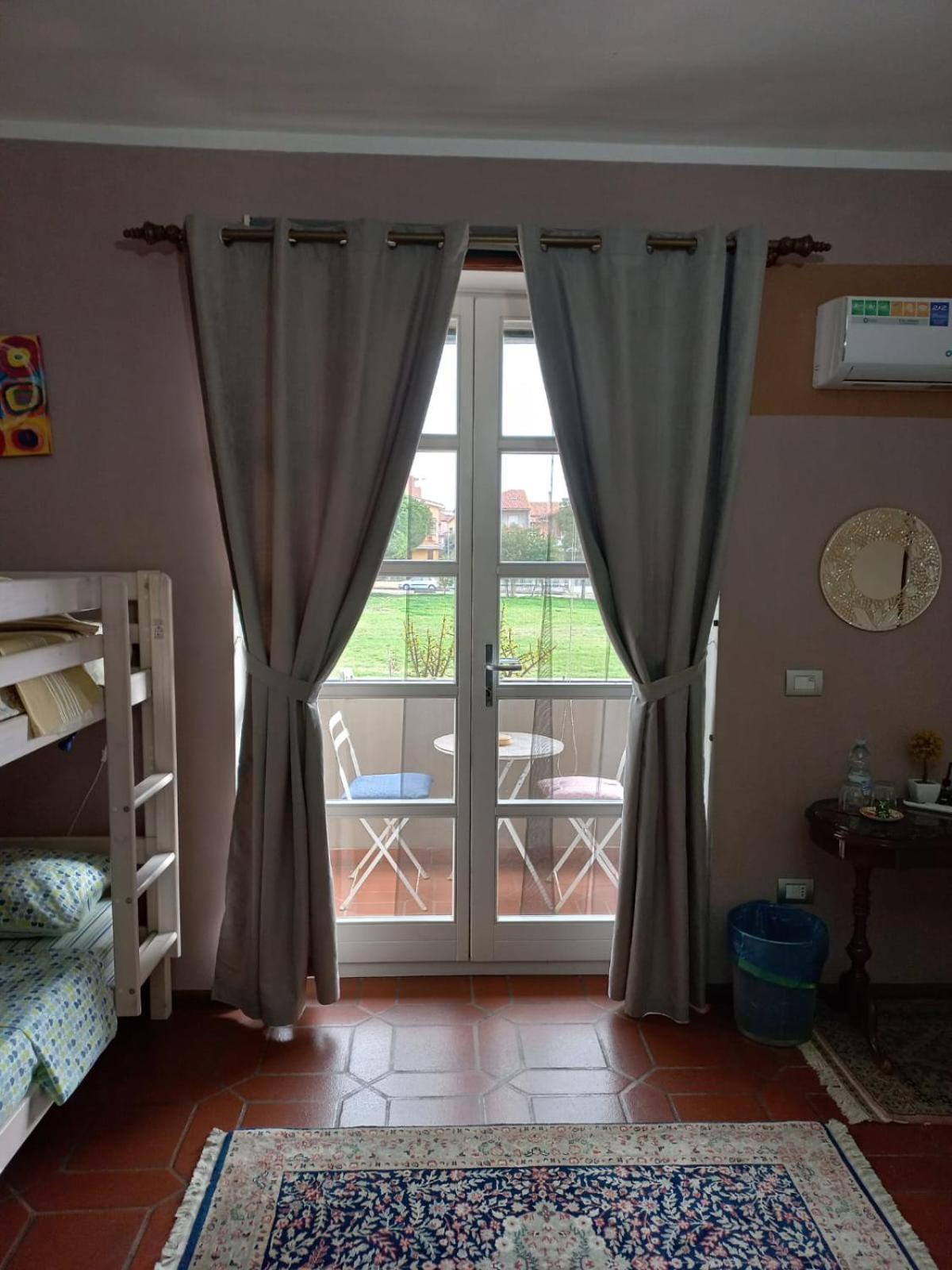 B&B Filomena Santa Giusta Esterno foto