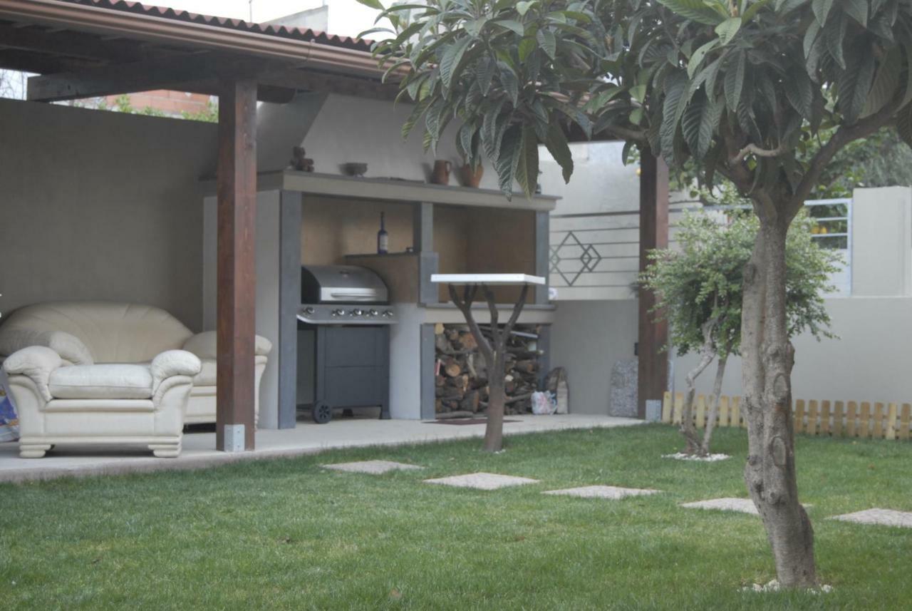 B&B Filomena Santa Giusta Esterno foto
