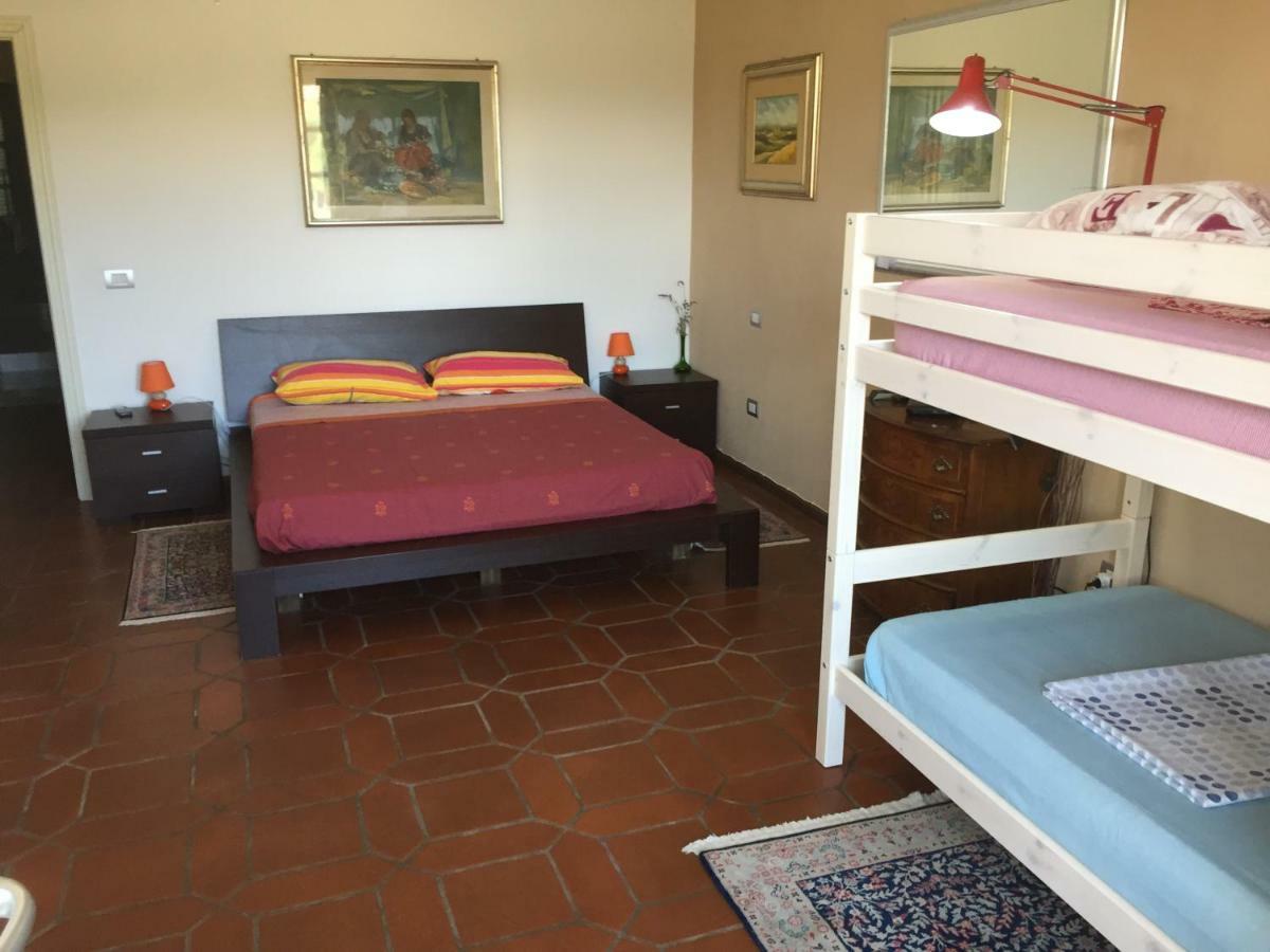 B&B Filomena Santa Giusta Esterno foto