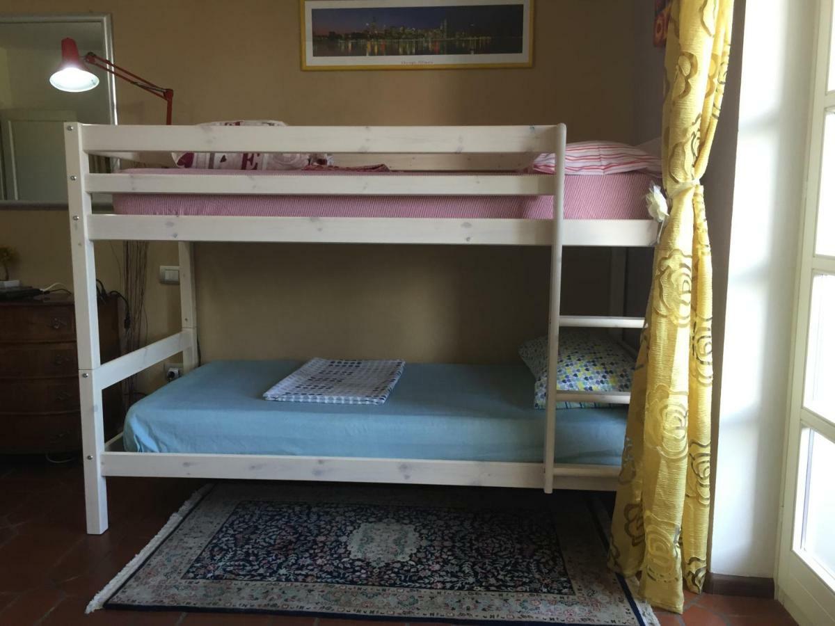 B&B Filomena Santa Giusta Esterno foto
